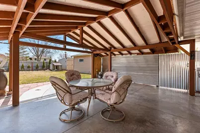 2466 Pecan Street, Green Bay, WI 54311 - Photo 43