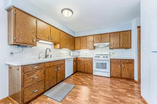 410 Main St, Winneconne, WI 54986 - Photo 21