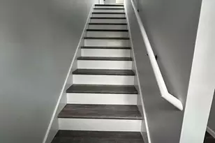 911 St Clair St, Manitowoc, WI 54220 - Photo 13