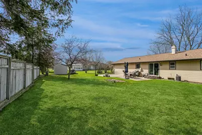 445 La Vesta Court, Brillion, WI 54110 - Photo 23