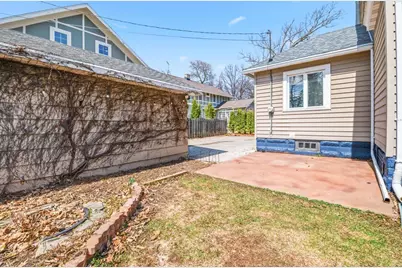 1110 S Webster Avenue, Green Bay, WI 54301 - Photo 39