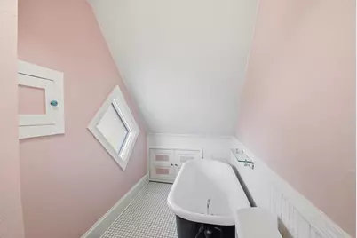 1110 S Webster Avenue, Green Bay, WI 54301 - Photo 31