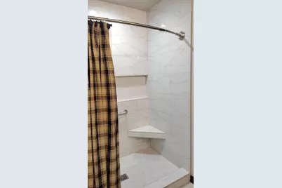 2447-2 Remington Road, Green Bay, WI 54302 - Photo 17