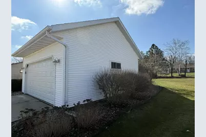 423 Oak Street, Denmark, WI 54208 - Photo 3