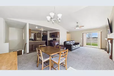 230 Brooke Drive, Omro, WI 54963 - Photo 5