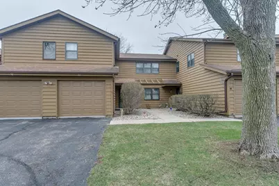 930 Manor Drive #60, Neenah, WI 54956 - Photo 1