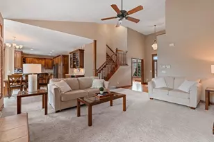 278 Peterlynn Dr, Wrightstown, WI 54180 - Photo 11