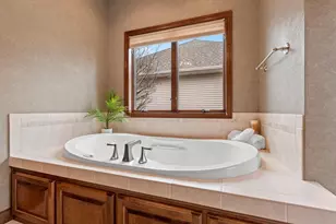 278 Peterlynn Dr, Wrightstown, WI 54180 - Photo 39