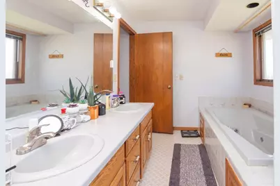 3601 S Bob O Link Lane, Appleton, WI 54915 - Photo 27