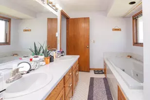 3601 S Bob-O-Link Ln, Appleton, WI 54915 - Photo 27