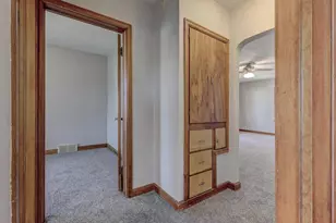 758 Madison St, Neenah, WI 54956 - Photo 15