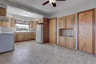 758 Madison St, Neenah, WI 54956 - Photo 11