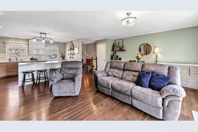 2455 Kingston Place, Oshkosh, WI 54904 - Photo 11