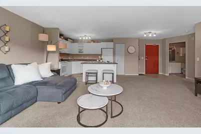 118 S Washington Street #435A, Green Bay, WI 54301 - Photo 5