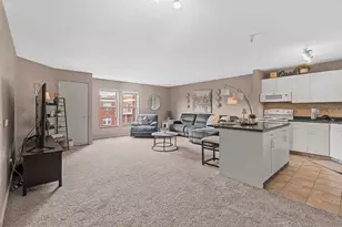 118 S Washington Street, Green Bay, WI 54301 - Photo 9