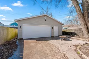 1401 Heermann Ct, Sheboygan, WI 53081 - Photo 31
