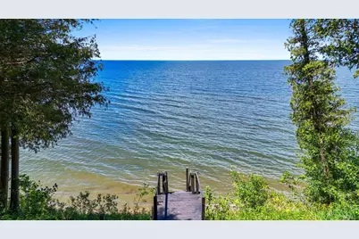 2441 White Star Road, Brussels, WI 54204 - Photo 5