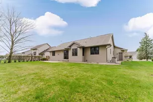 3120 Mockingbird Way, Oshkosh, WI 54904 - Photo 35