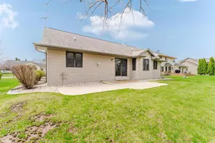 3120 Mockingbird Way, Oshkosh, WI 54904 - Photo 33