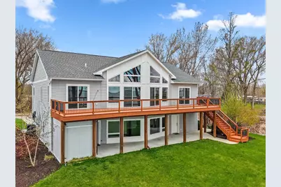 534 Resort Road, Suamico, WI 54173 - Photo 3