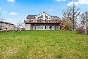 534 Resort Rd, Suamico, WI 54173 - Photo 61