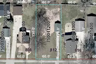 812 Broad St, Menasha, WI 54952 - Photo 1