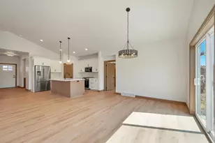 2387 Whispering Wind Ln, Green Bay, WI 54303 - Photo 19