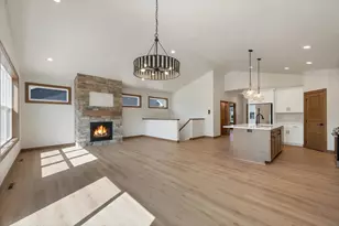 2387 Whispering Wind Ln, Green Bay, WI 54303 - Photo 15