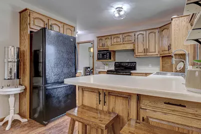 8599 Winncrest Road, Neenah, WI 54956 - Photo 13