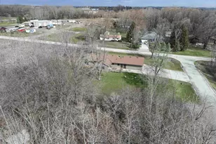 8599 Winncrest Rd, Neenah, WI 54956 - Photo 37