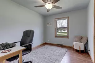 8599 Winncrest Rd, Neenah, WI 54956 - Photo 29