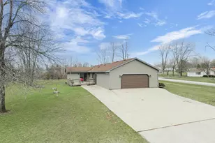8599 Winncrest Rd, Neenah, WI 54956 - Photo 31