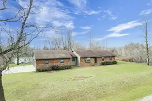 8599 Winncrest Rd, Neenah, WI 54956 - Photo 33