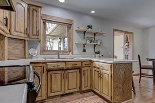 8599 Winncrest Rd, Neenah, WI 54956 - Photo 11