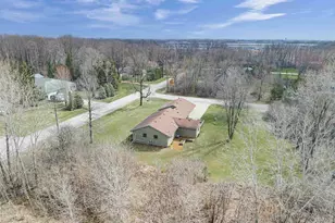8599 Winncrest Rd, Neenah, WI 54956 - Photo 35