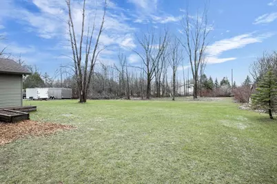 8599 Winncrest Road, Neenah, WI 54956 - Photo 7