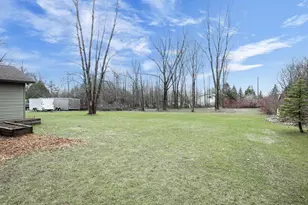 8599 Winncrest Rd, Neenah, WI 54956 - Photo 7