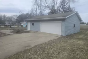 119 Park St, Bonduel, WI 54107 - Photo 3