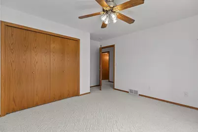 2412 Lupine Court, Menasha, WI 54952 - Photo 23