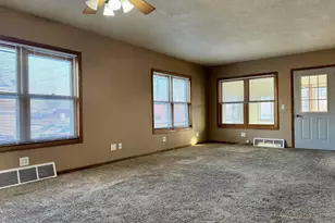411 Union St, Neenah, WI 54956 - Photo 5