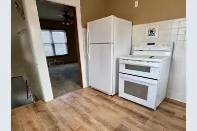 411 Union Street, Neenah, WI 54956 - Photo 9