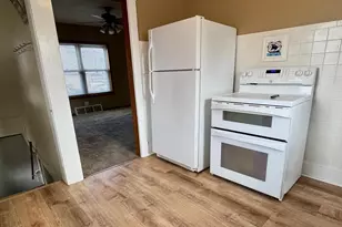 411 Union St, Neenah, WI 54956 - Photo 9