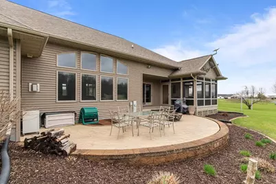 E9625 Hickory Ridge Lane, New London, WI 54961 - Photo 9