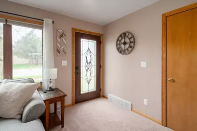 1058 Tullar Road, Neenah, WI 54956 - Photo 3