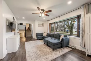833 Butte St, Neenah, WI 54956 - Photo 3