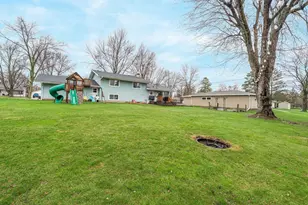 833 Butte St, Neenah, WI 54956 - Photo 33