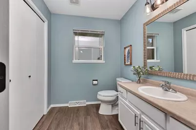 143 Olde School Road, Neenah, WI 54956 - Photo 13