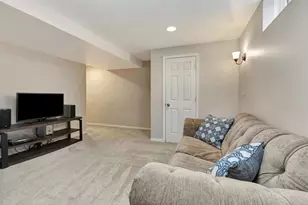 143 Olde School Rd, Neenah, WI 54956 - Photo 25
