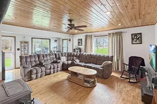 4639 Rivermoor Rd, Omro, WI 54963 - Photo 7