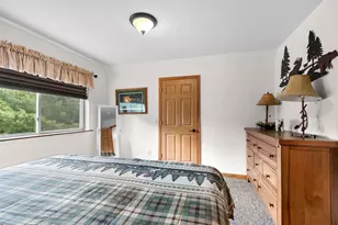 W10559 Fox Ln, Crivitz, WI 54114 - Photo 39
